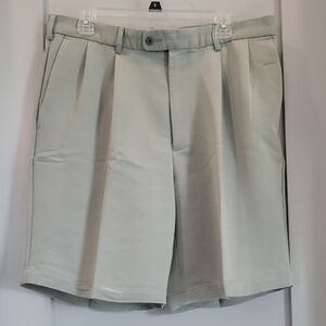 Ping Men's Soft Gray Flat Front Shorts